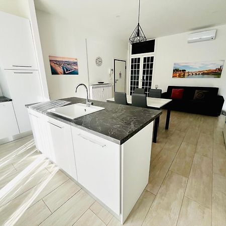 Marina Centro Harbor Apartment Rimini Zewnętrze zdjęcie