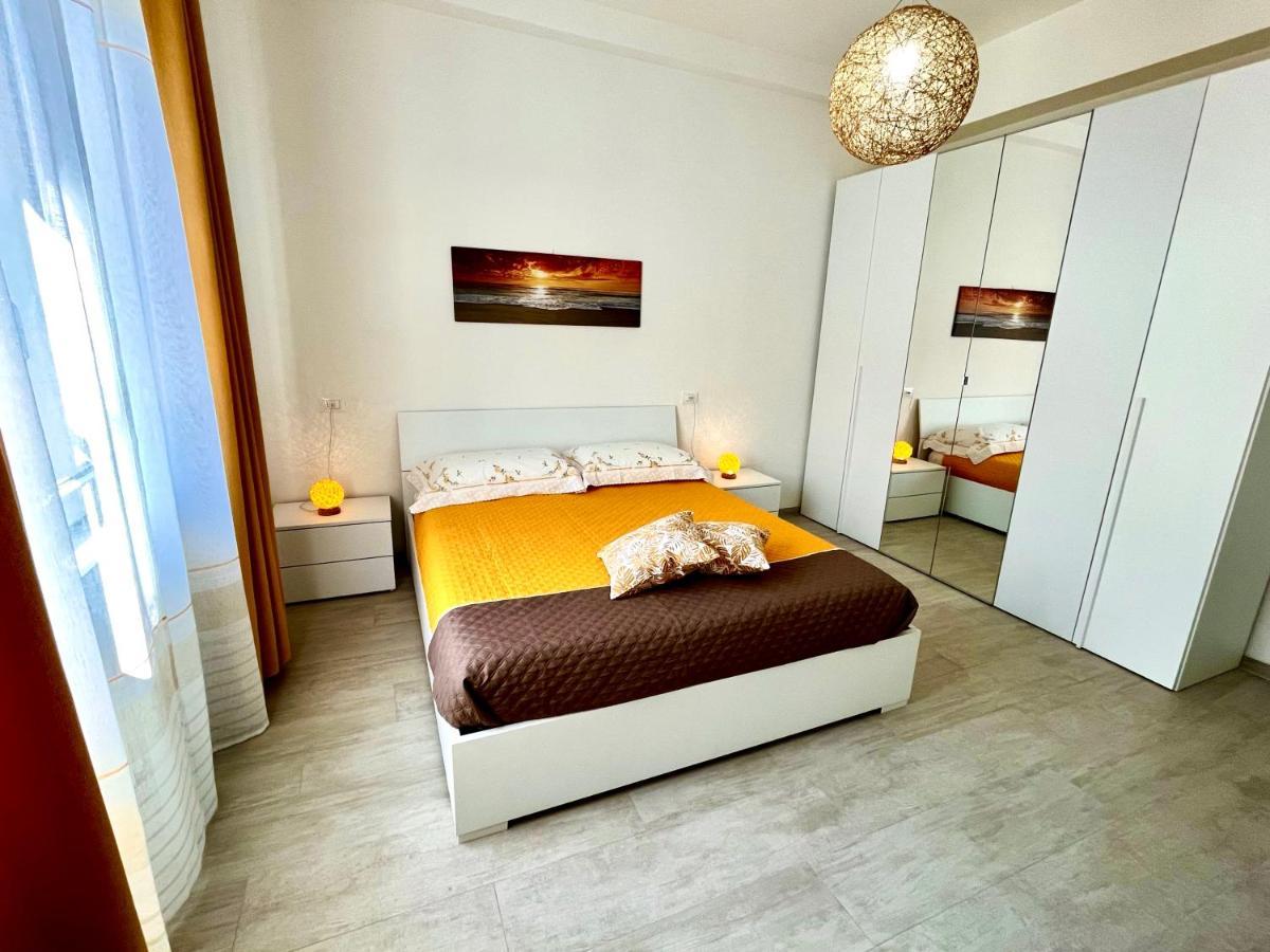 Marina Centro Harbor Apartment Rimini Zewnętrze zdjęcie